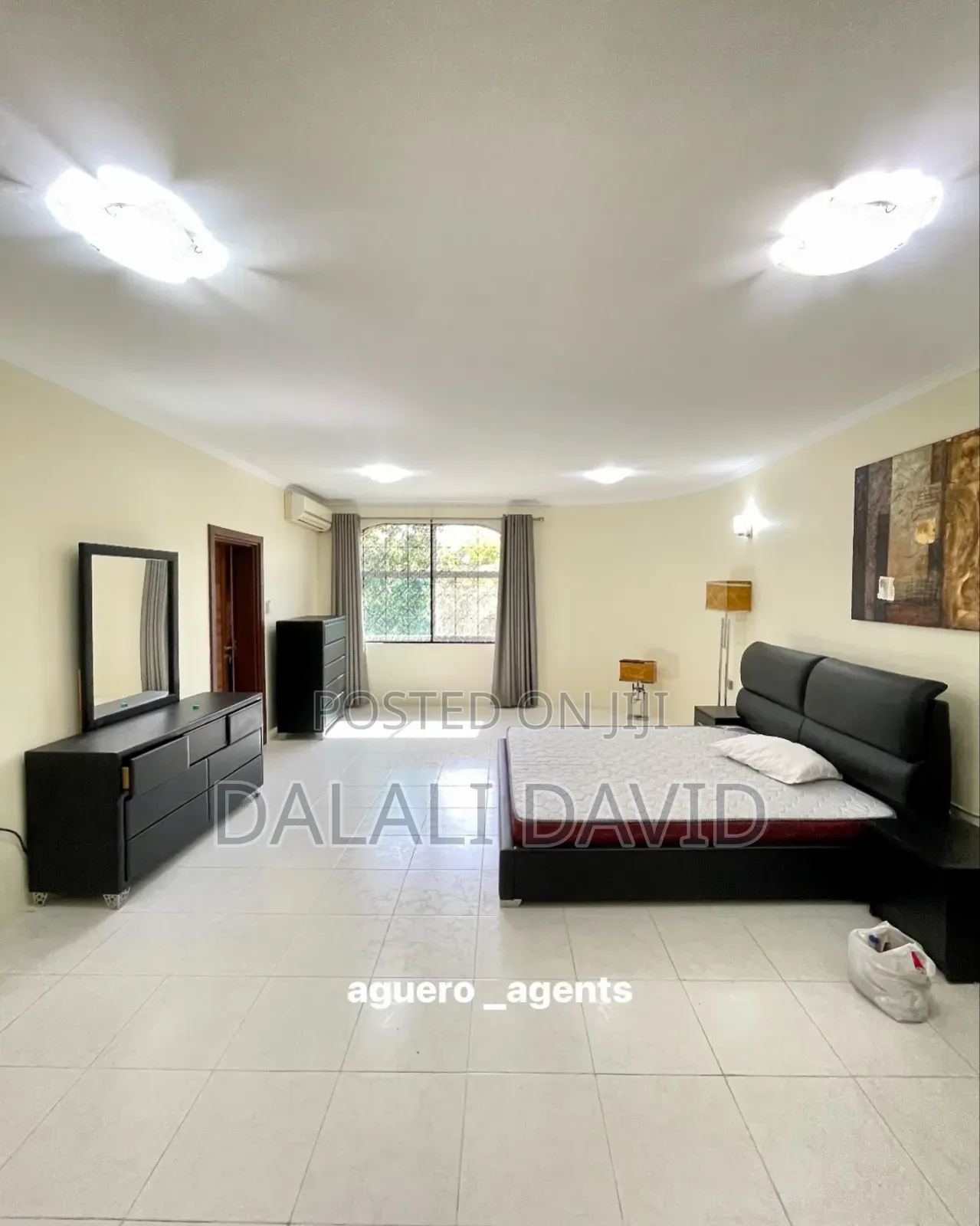 5bdrm House in Ada Estate for rent