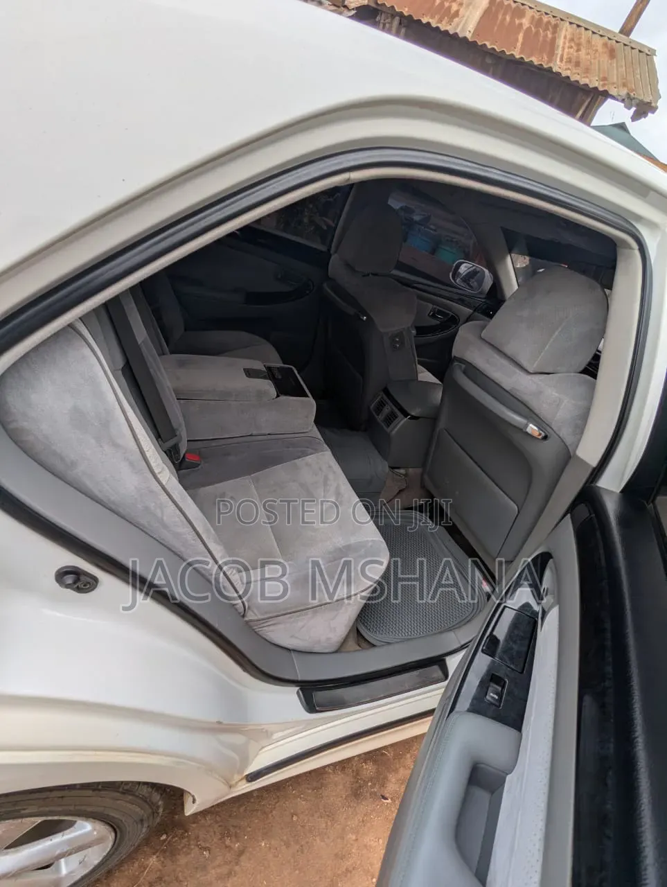 Toyota Carina 2001 White