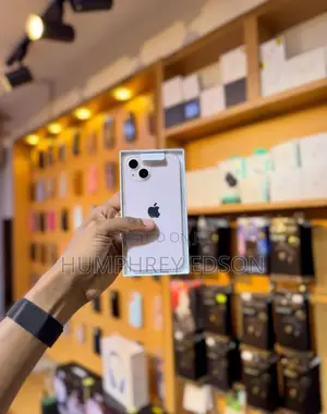 New Apple iPhone 13 128 GB Pink