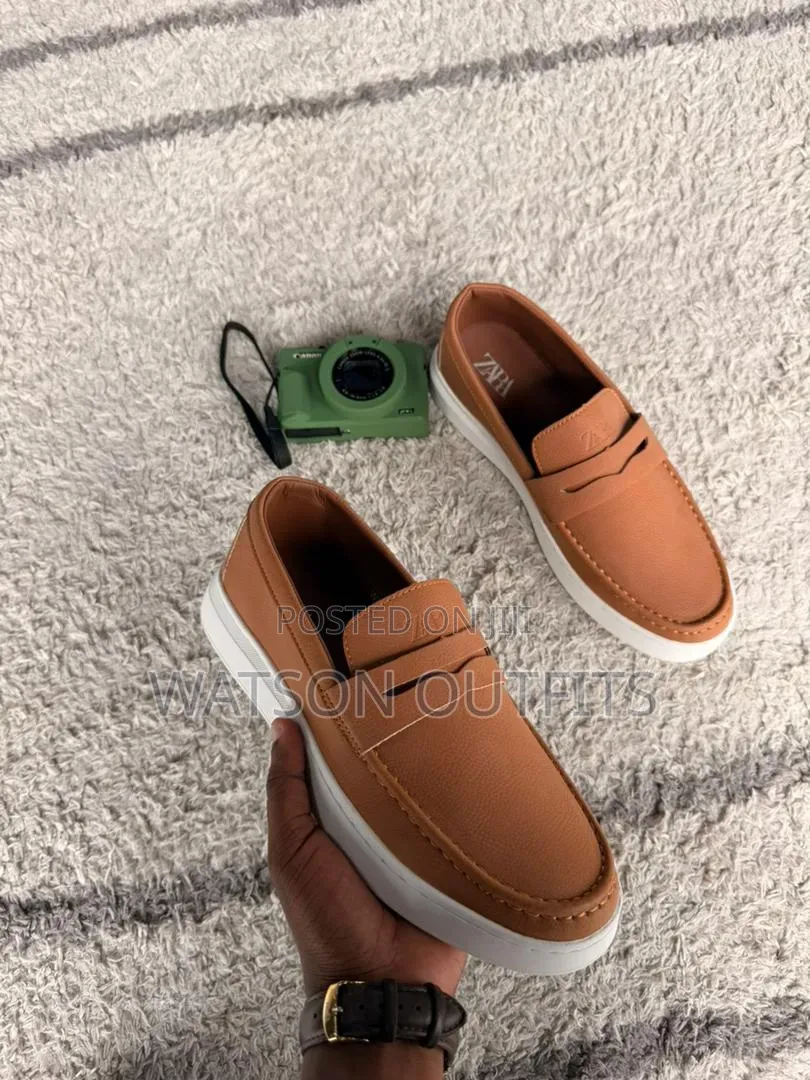 Men's Leather Shoes Zara Hotly Branded Materials Original Na Quality