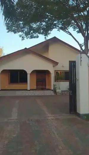 6bdrm House in Mchakama Real Estate, Bunju for sale