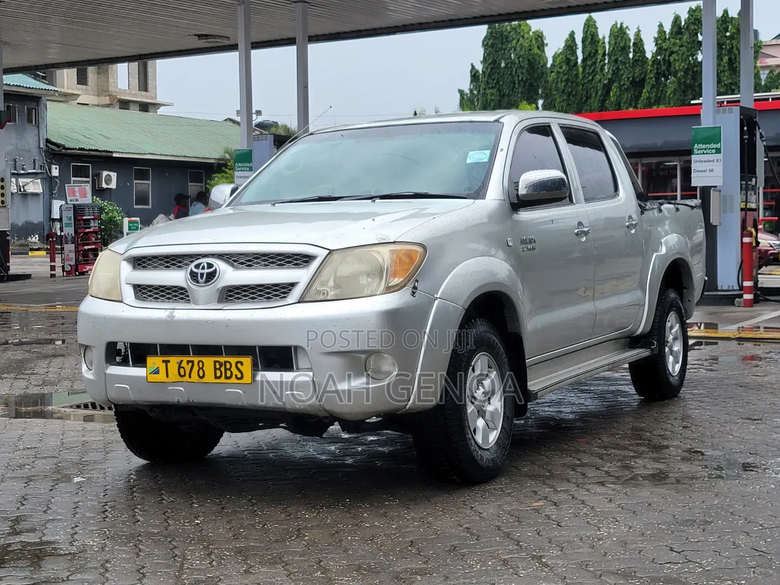 Toyota Hilux 2002 Silver