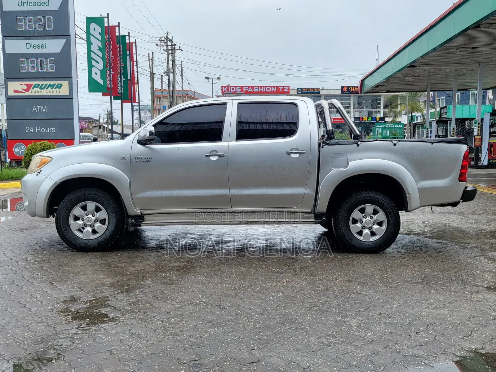 Toyota Hilux 2002 Silver