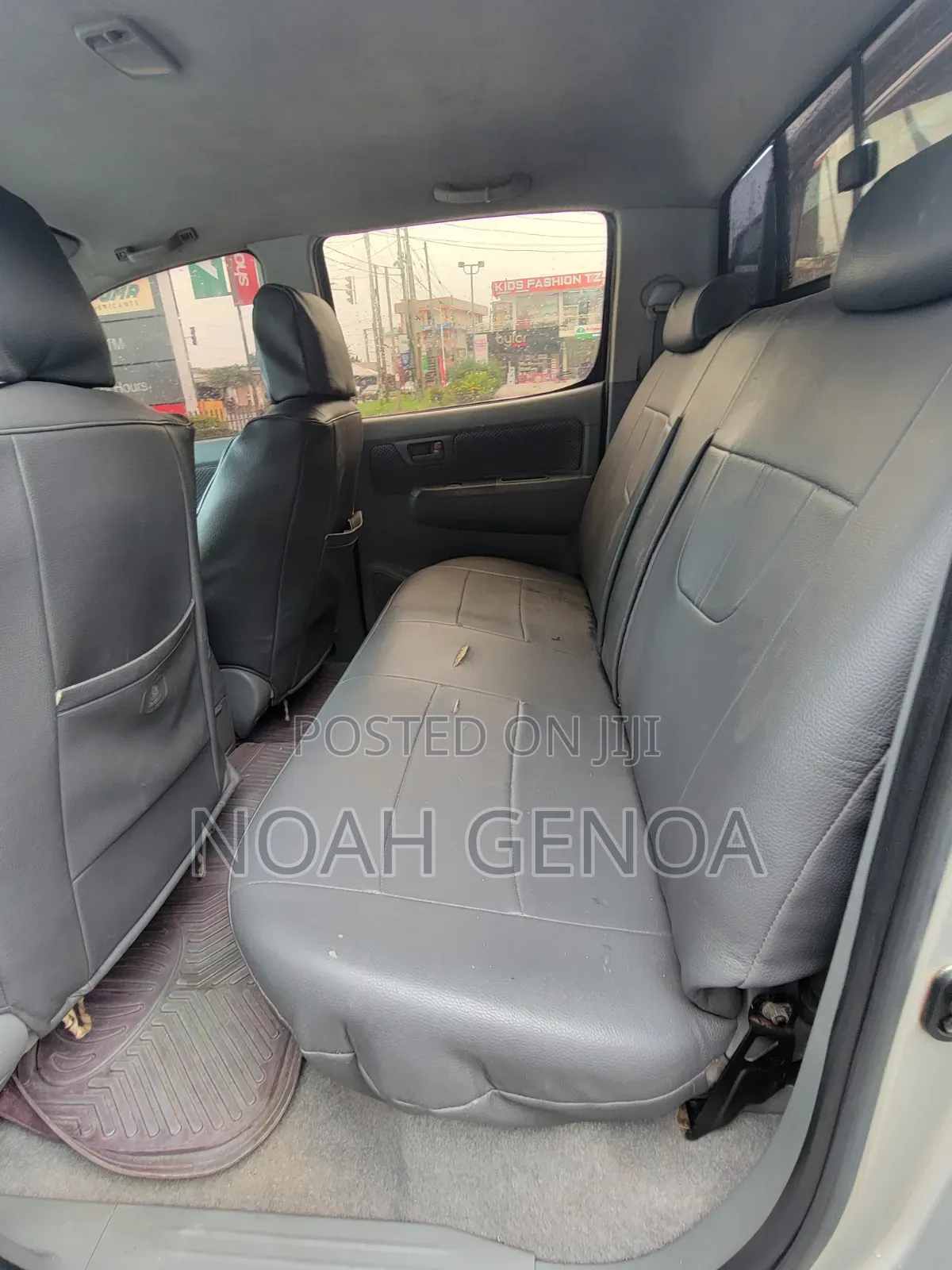 Toyota Hilux 2002 Silver