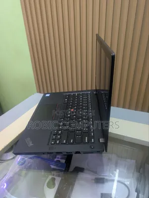 Laptop Lenovo ThinkPad T480 8GB AMD Ryzen 5 SSD 256GB