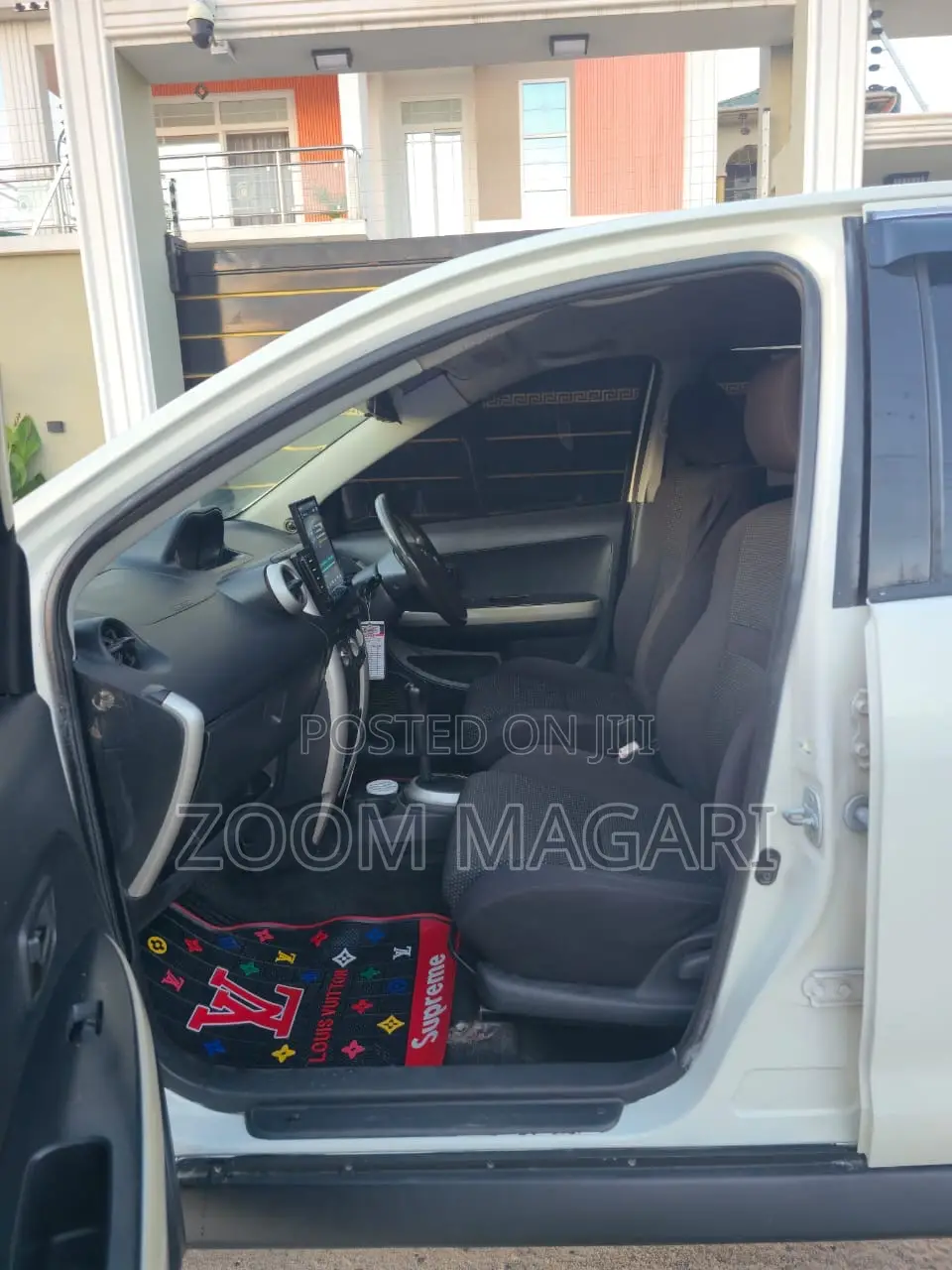 Toyota IST 2007 Pearl