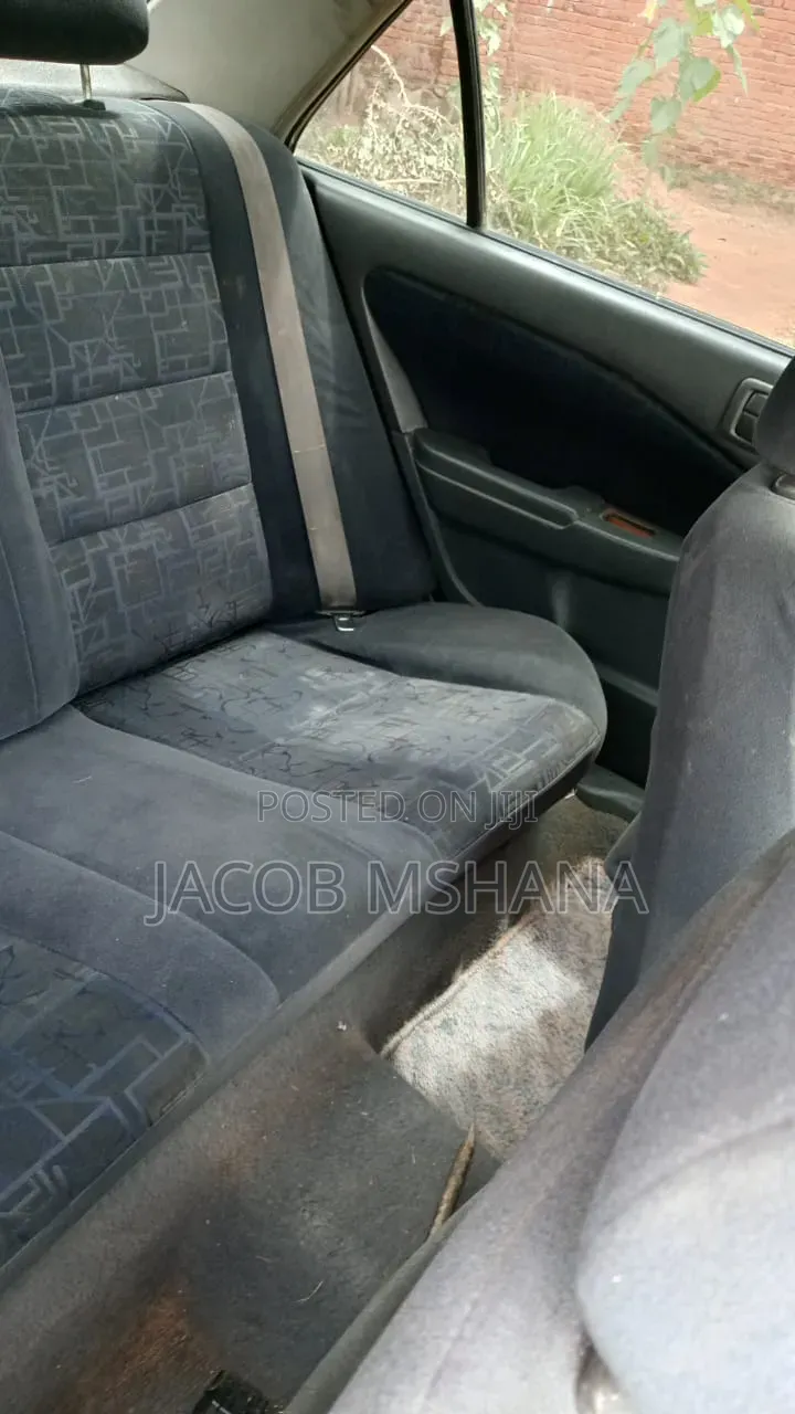 Toyota Carina 1999 Silver