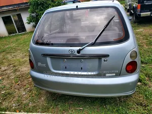 Toyota Starlet 2000 Silver