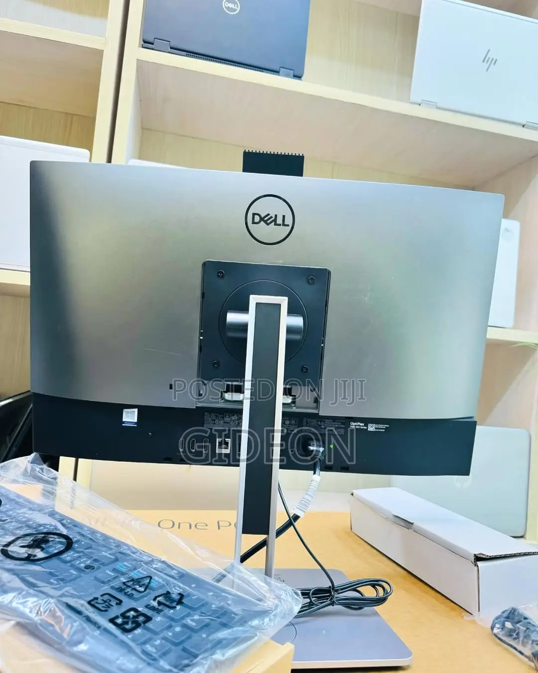 Desktop Computer Dell OptiPlex 7460 8GB Intel Core i5 SSD 1T