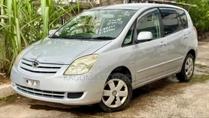 Toyota Corolla Spacio 2004 Silver