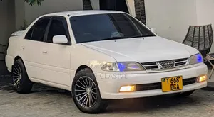 Toyota Carina 1.6 FWD Sedan 2000 Silver