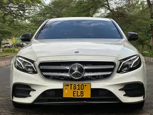 Mercedes-Benz E300 2017 White