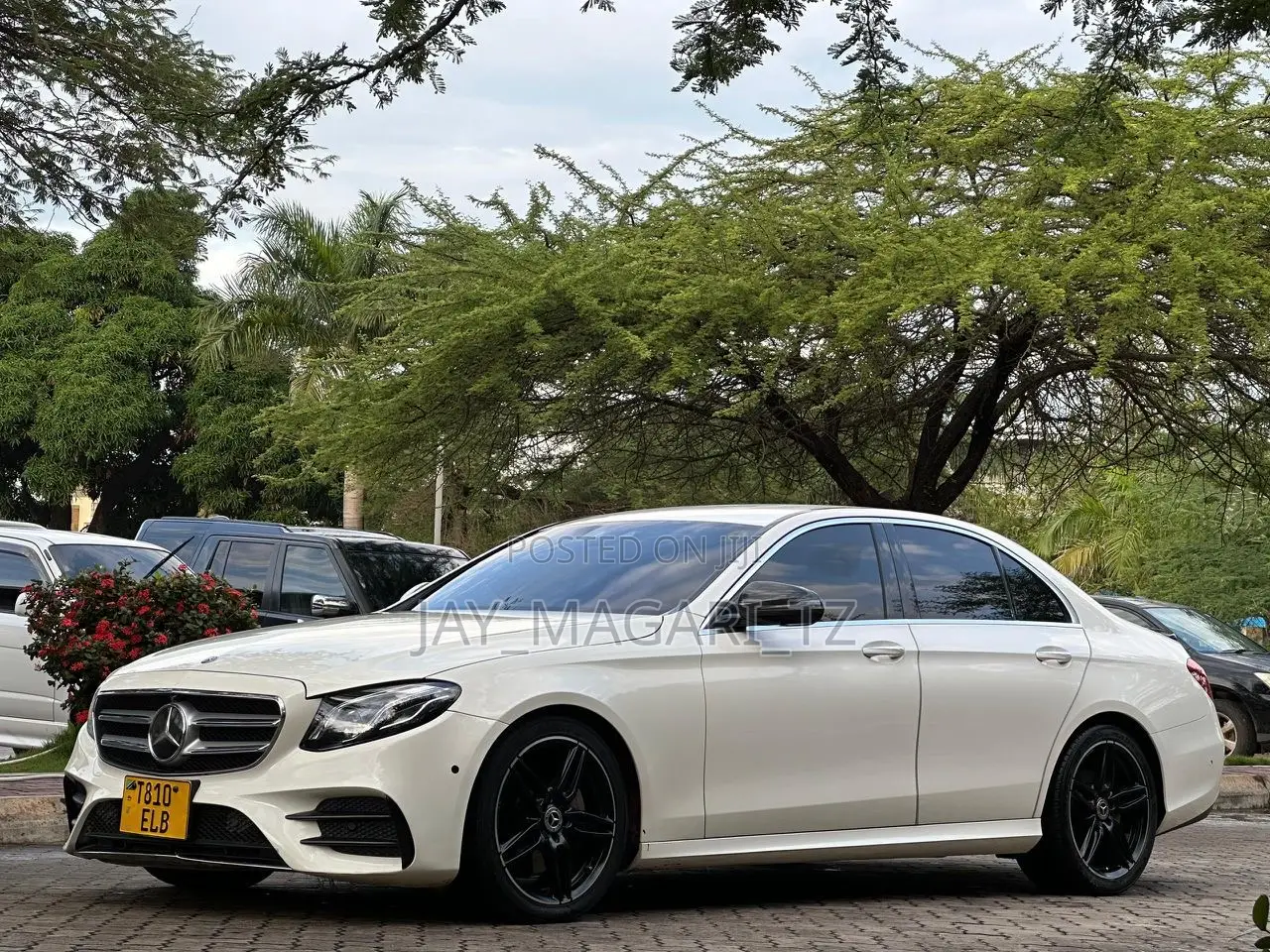 Mercedes-Benz E300 2017 White