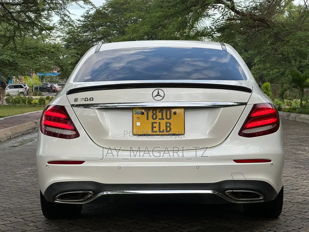 Mercedes-Benz E300 2017 White