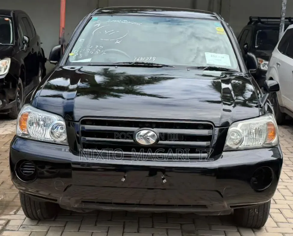 Toyota Kluger 2004 Black
