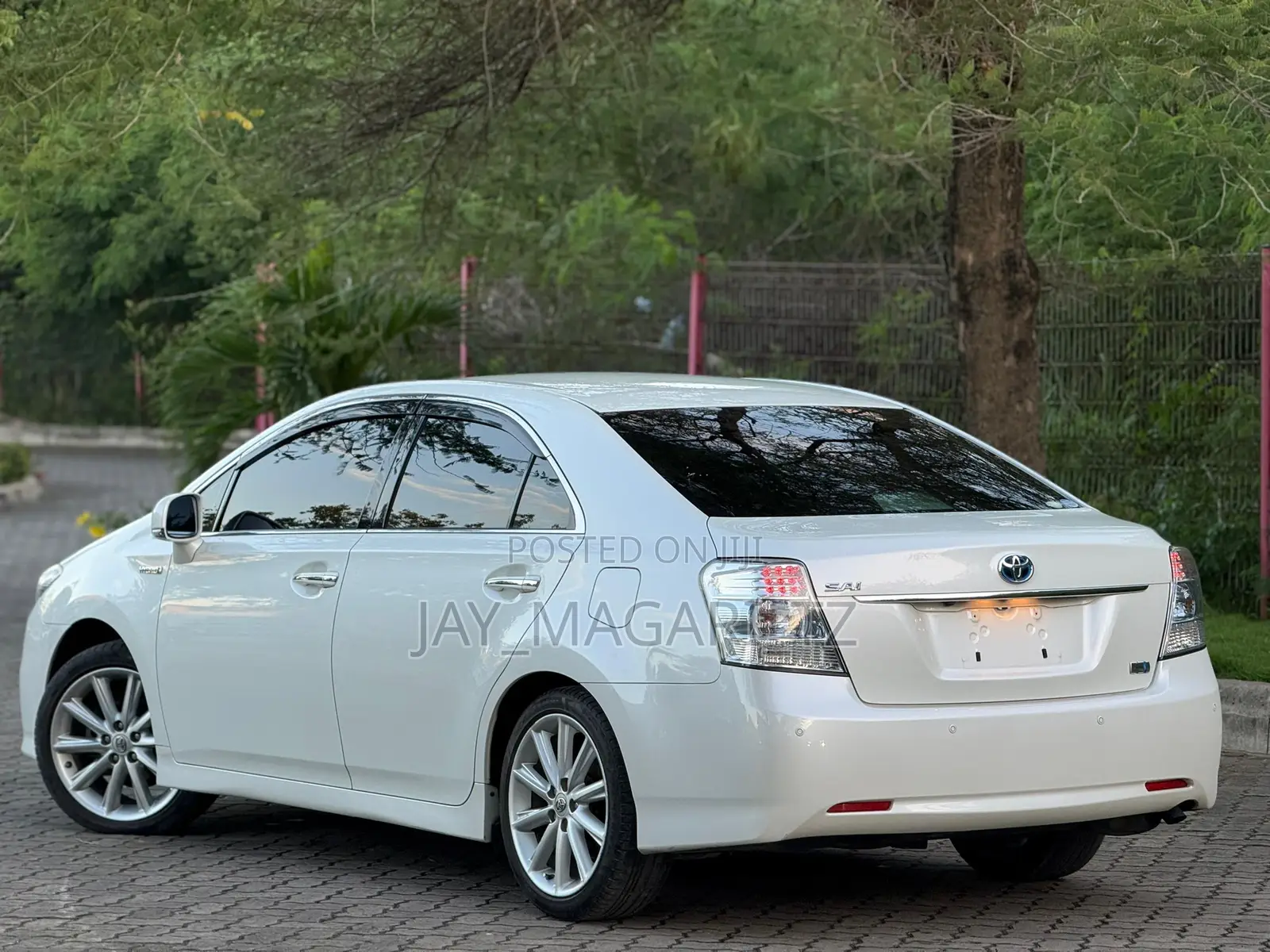 Toyota Sai 2.4 Hybrid FWD 2011 White