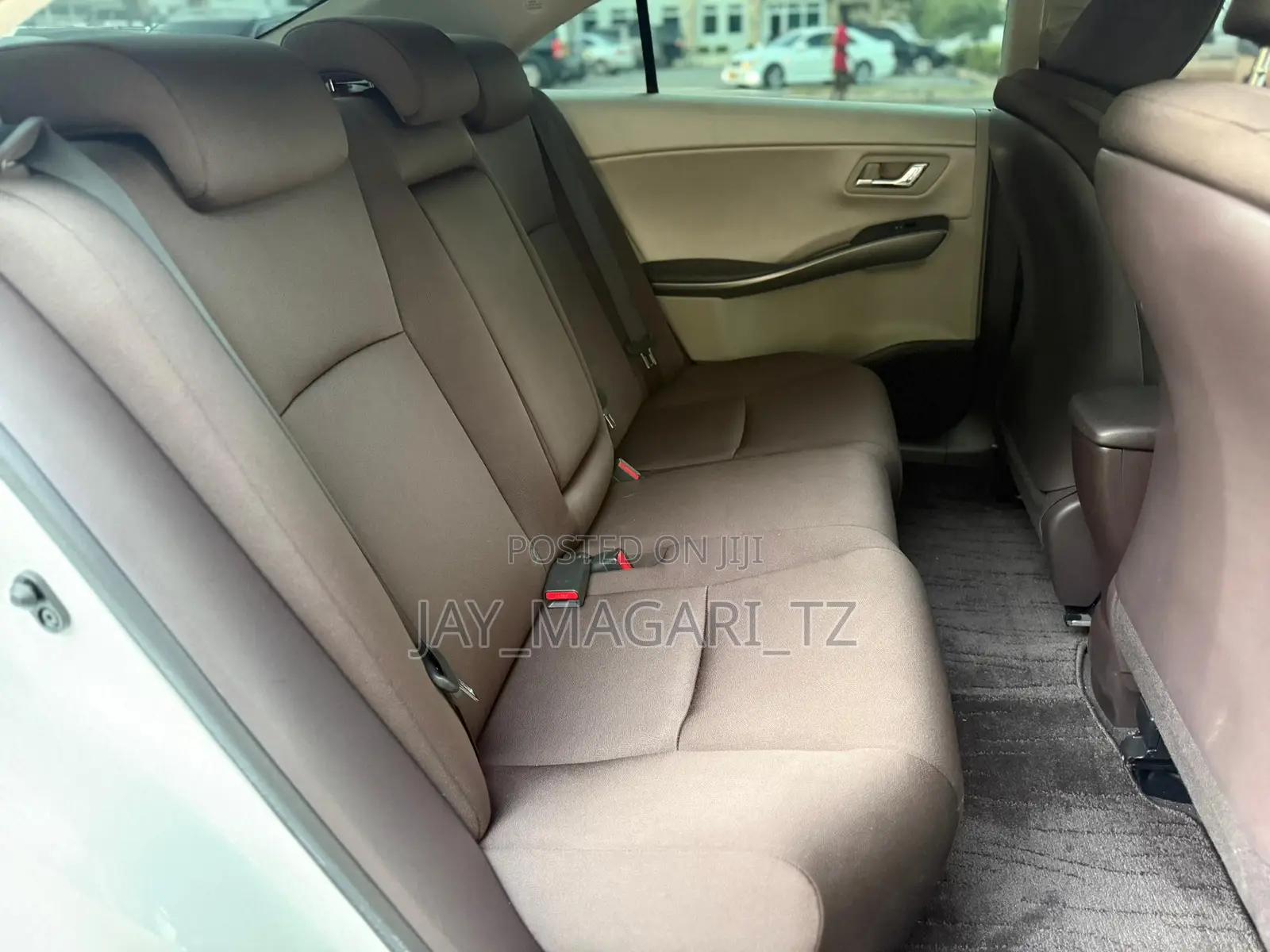 Toyota Sai 2.4 Hybrid FWD 2011 White