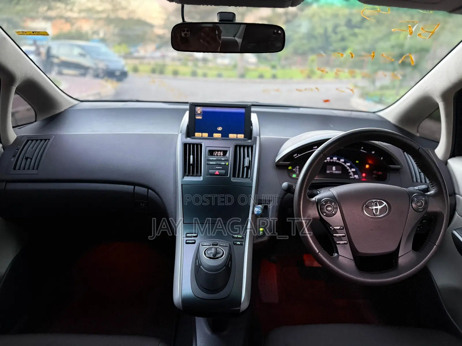 Toyota Sai 2.4 Hybrid FWD 2011 White