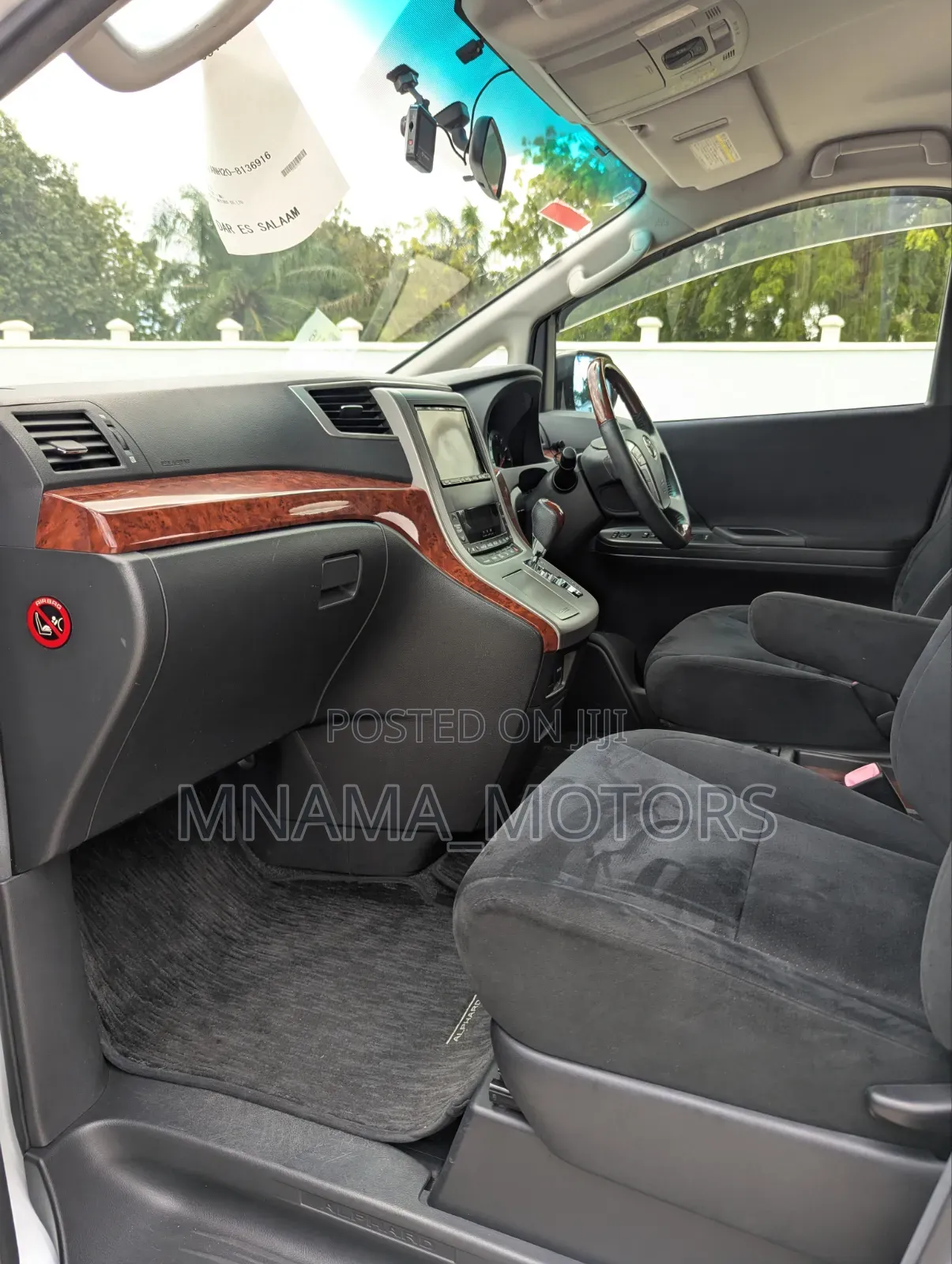 Toyota Alphard 2010 White