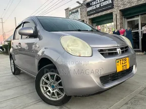 Toyota Passo 2011 Gray