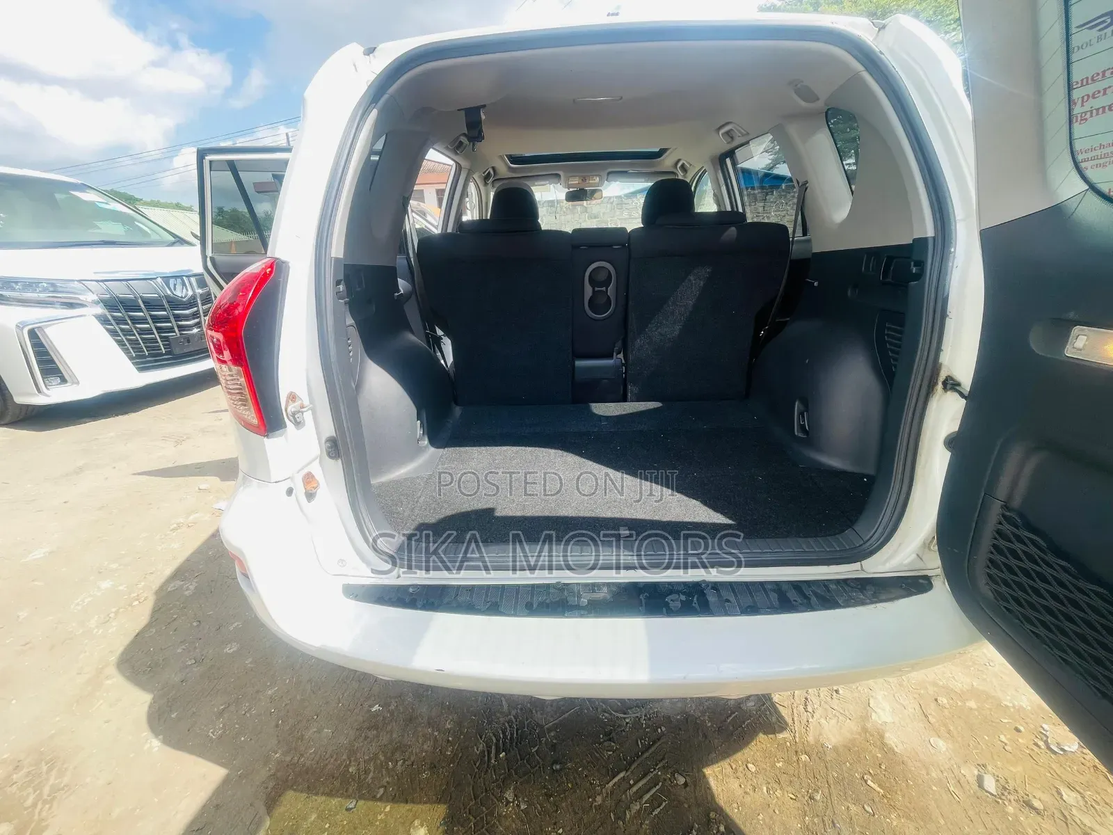 Toyota RAV4 2008 White