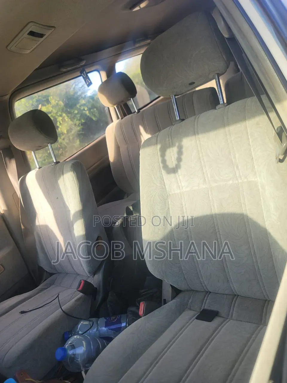 Toyota Noah 2002 White