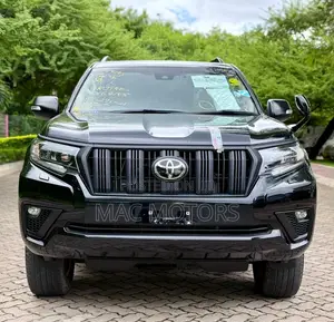 Toyota Land Cruiser Prado 2.7 2023 Black