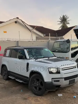 Land Rover Defender 2021 White