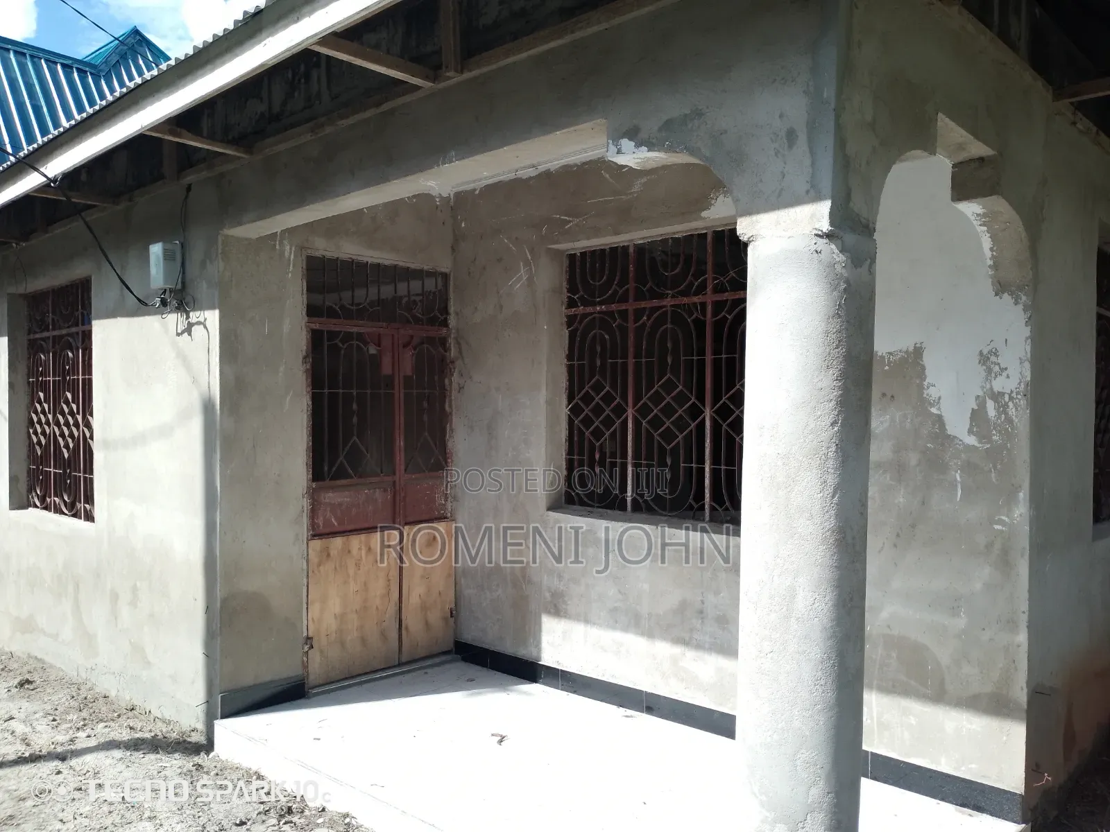 3bdrm House in Tanzania Daresalaam, Ukonga for sale