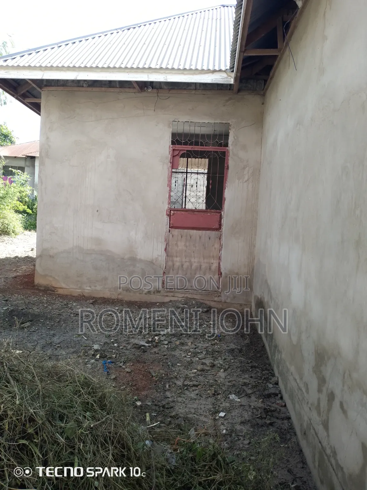 3bdrm House in Tanzania Daresalaam, Ukonga for sale