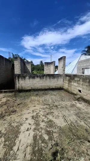 3bdrm Block of Flats in Madale Mwisho, Goba for sale