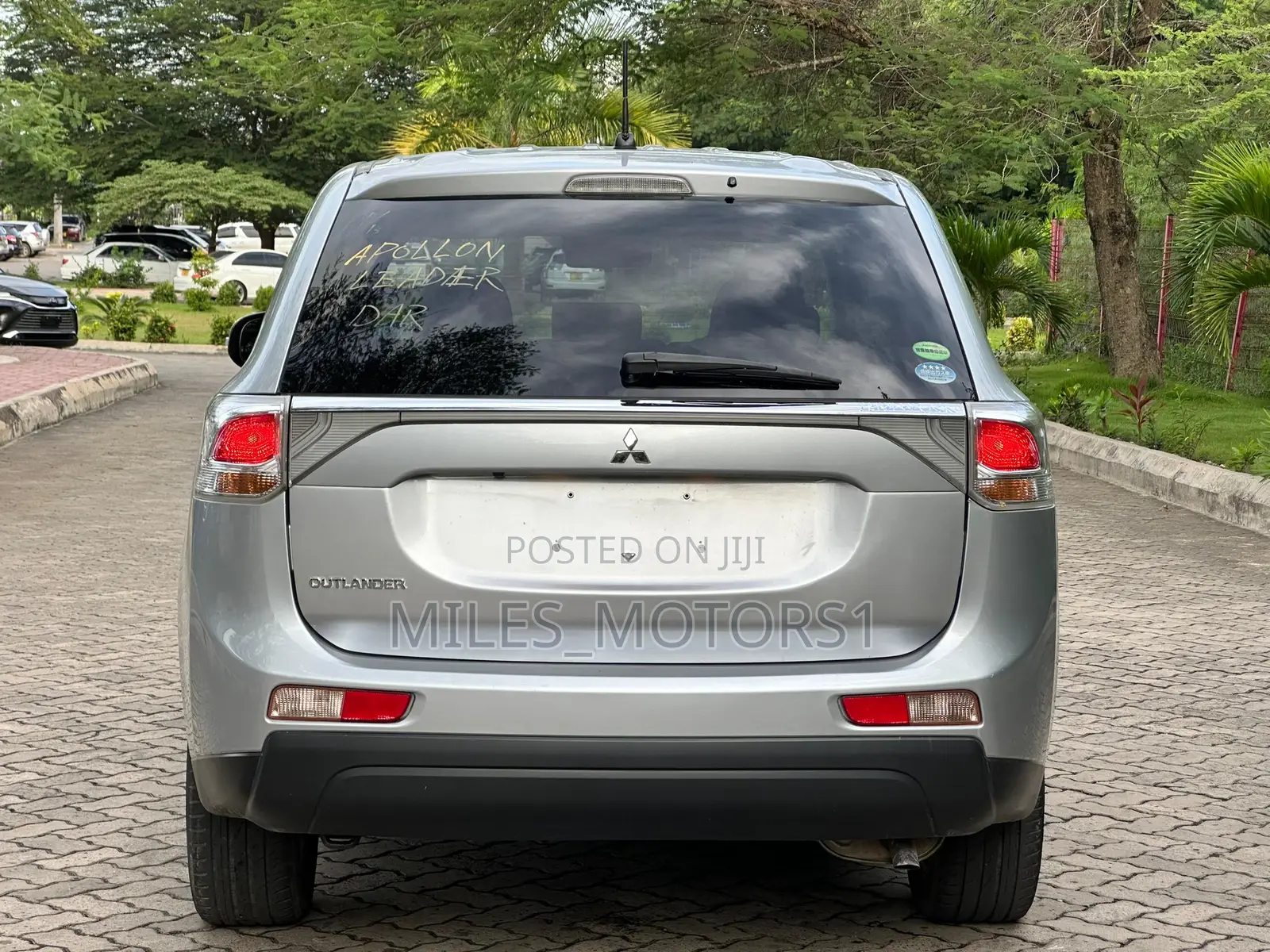 Mitsubishi Outlander 2014 Silver