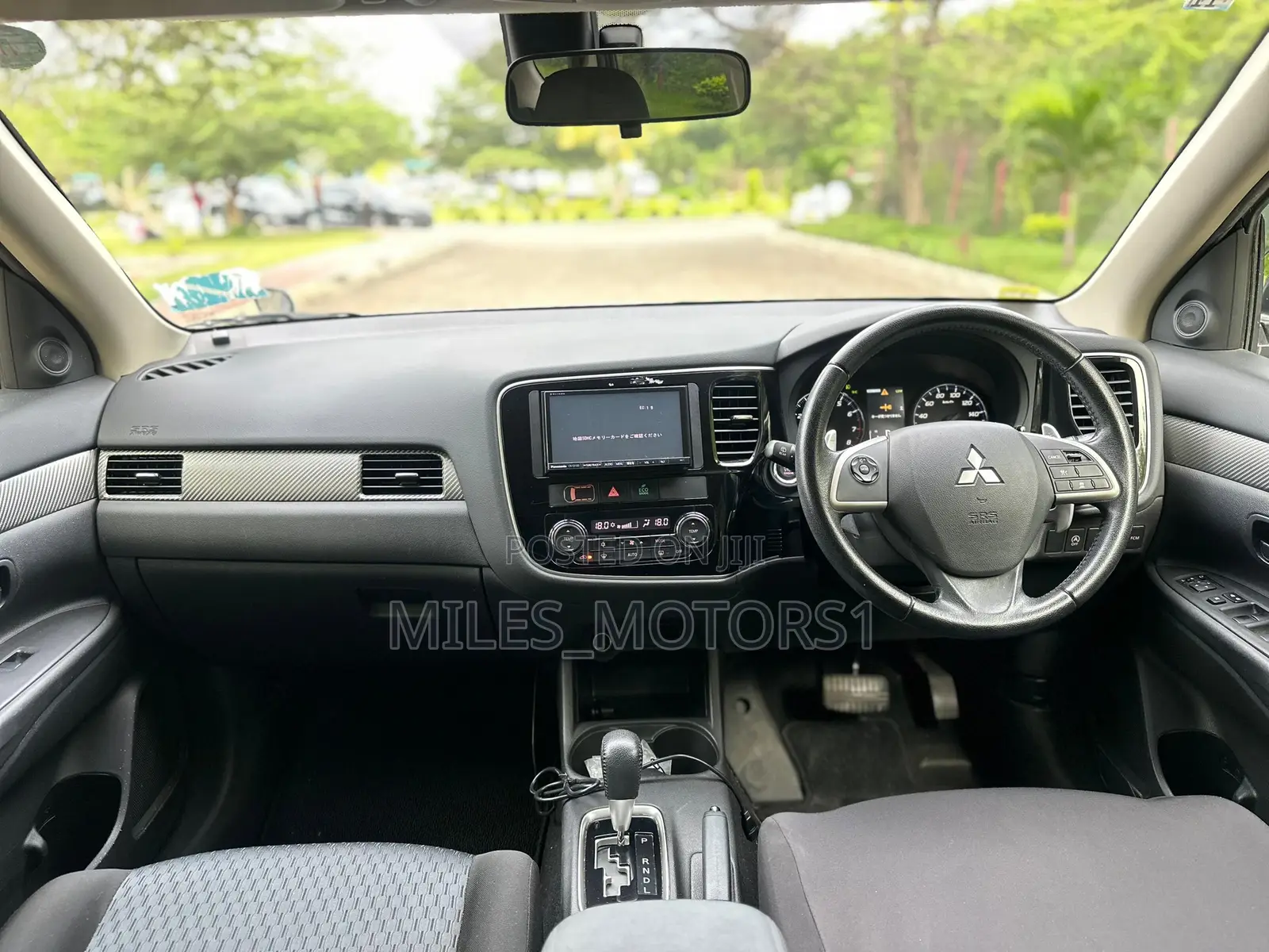 Mitsubishi Outlander 2014 Silver