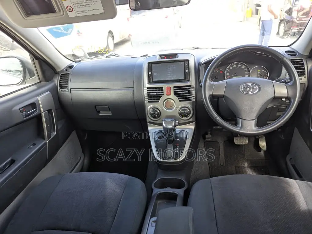 Toyota Rush 2008 Off white