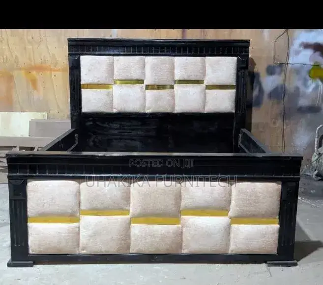 Kitanda Cha Mbao Chenyr Sofa5/6