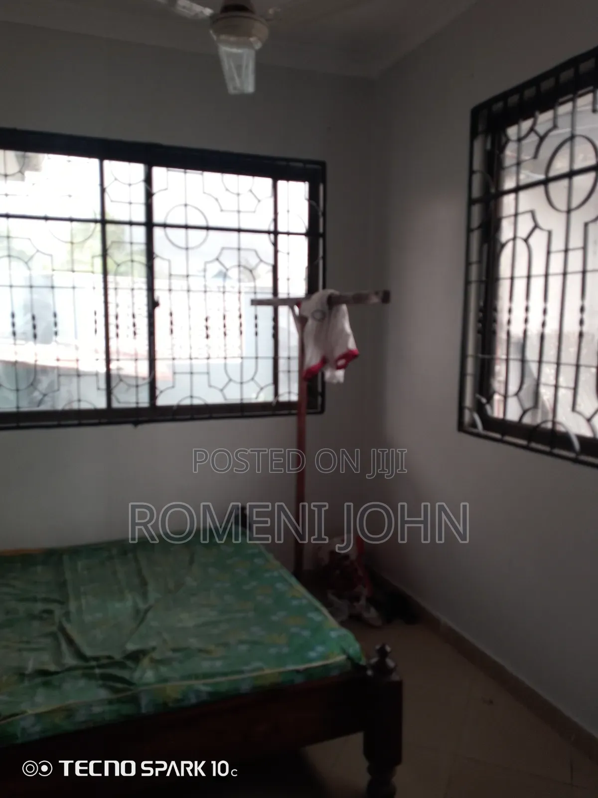 5bdrm House in Tanzania Daresalaam, Ukonga for sale