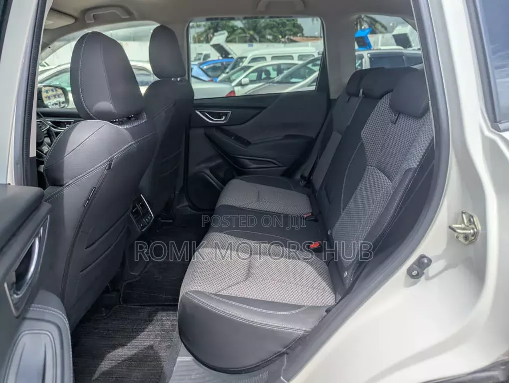 Subaru Forester Touring AWD 2020 White