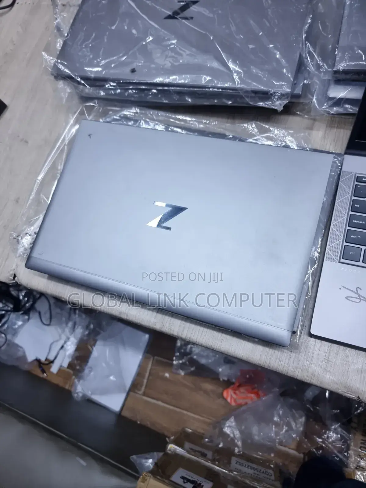 Laptop HP ZBook Firefly 14 G7 8GB Intel Core i5 SSD 256GB