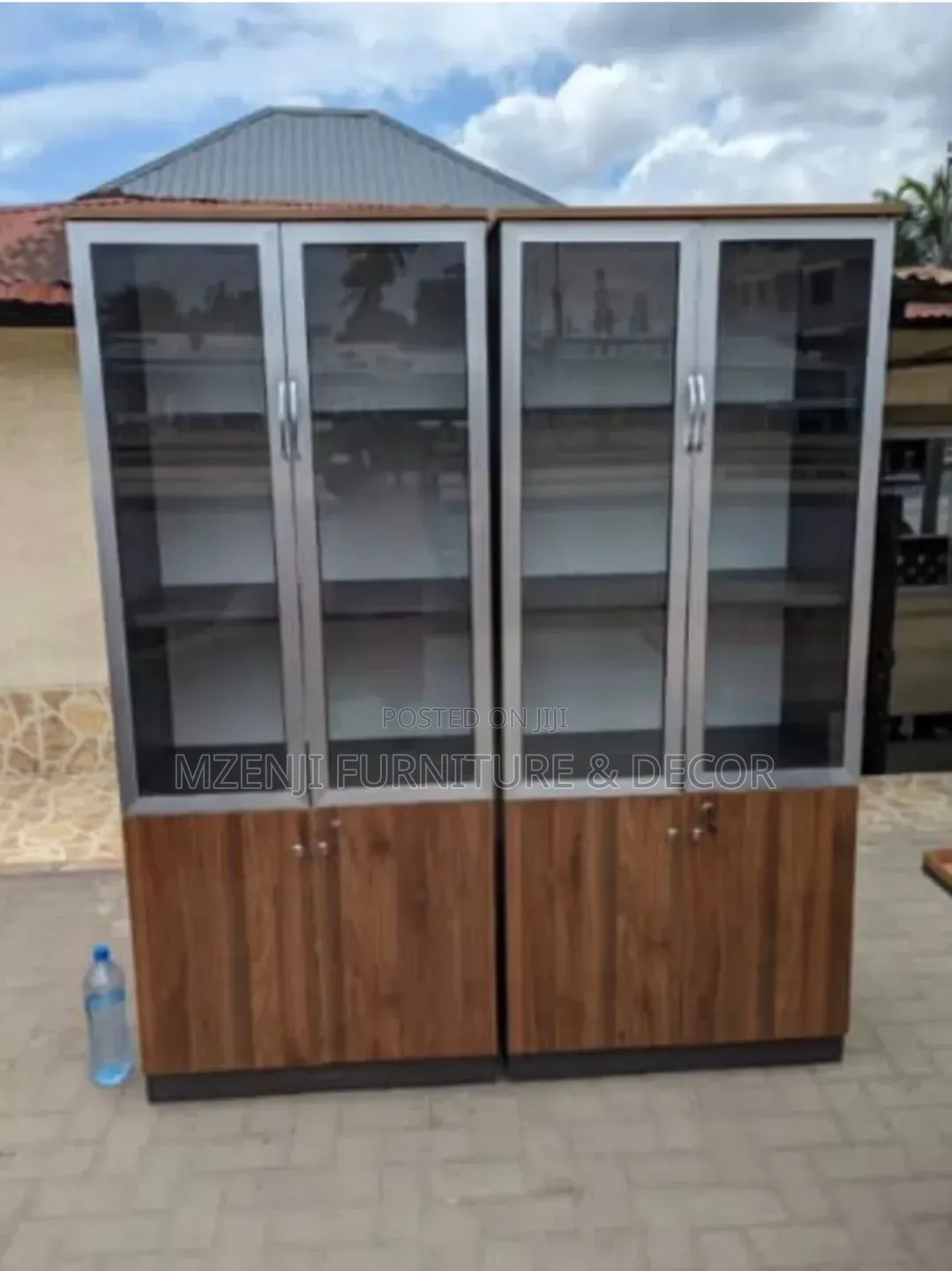 Makabati Ya Ofisini