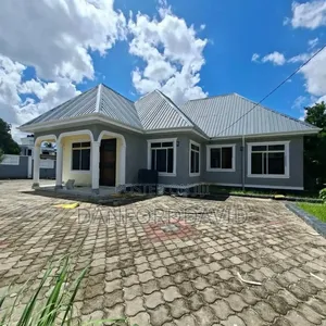 3bdrm House in Kahwa Real Estate, Goba for rent