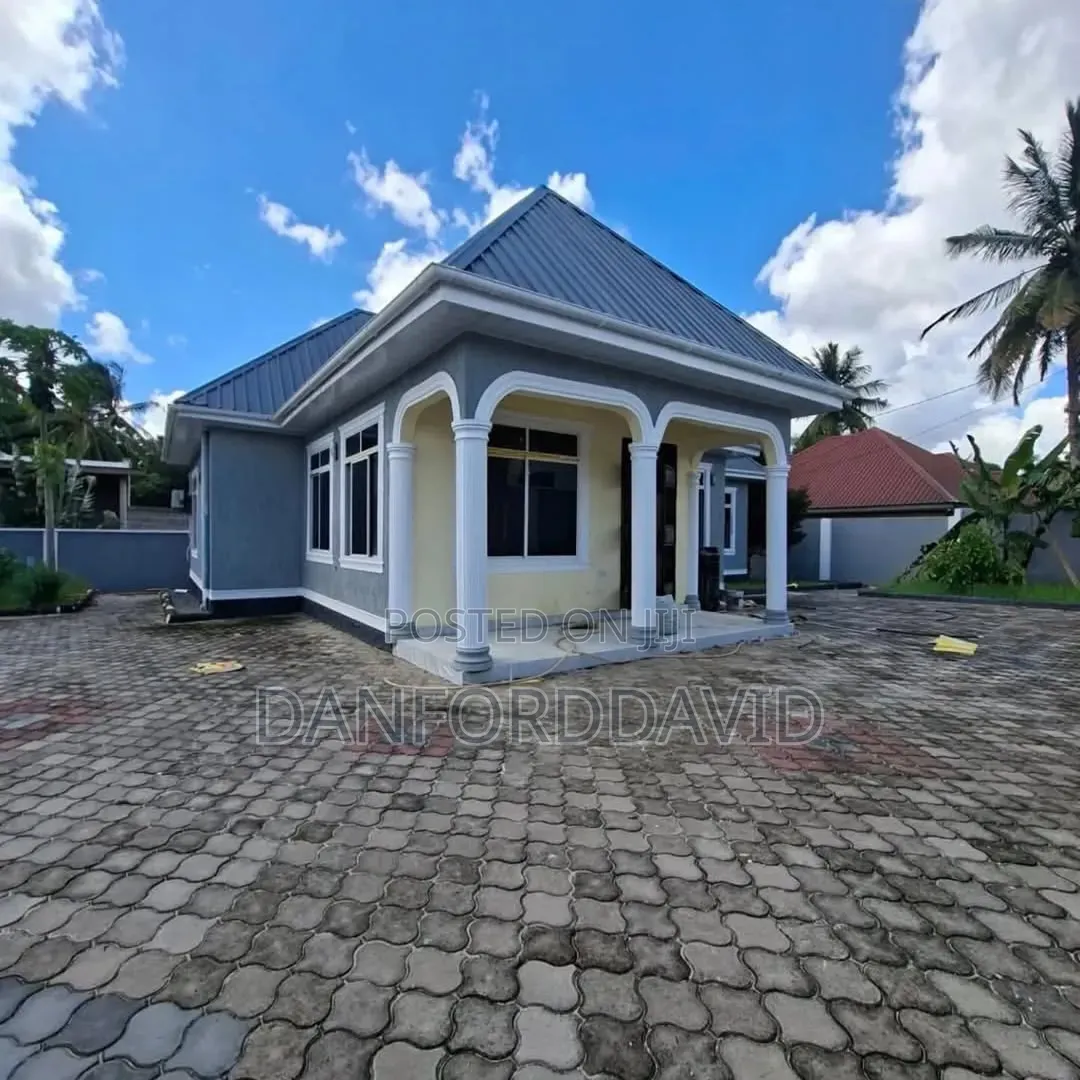 3bdrm House in Kahwa Real Estate, Goba for rent