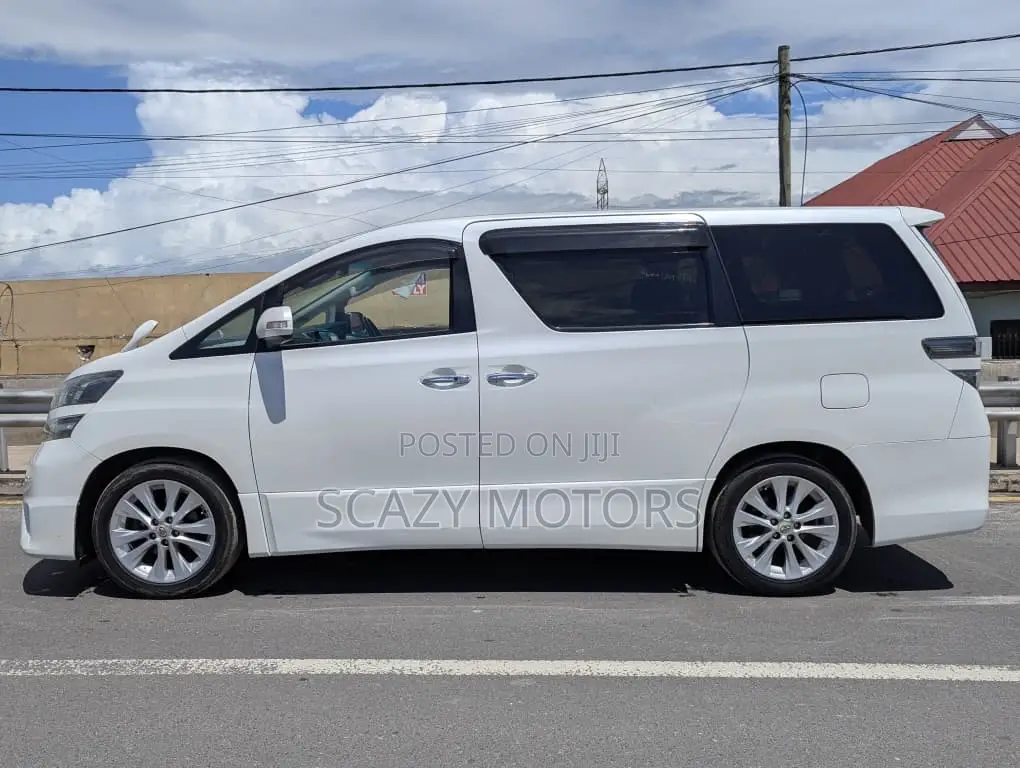 Toyota Noah 2008 White