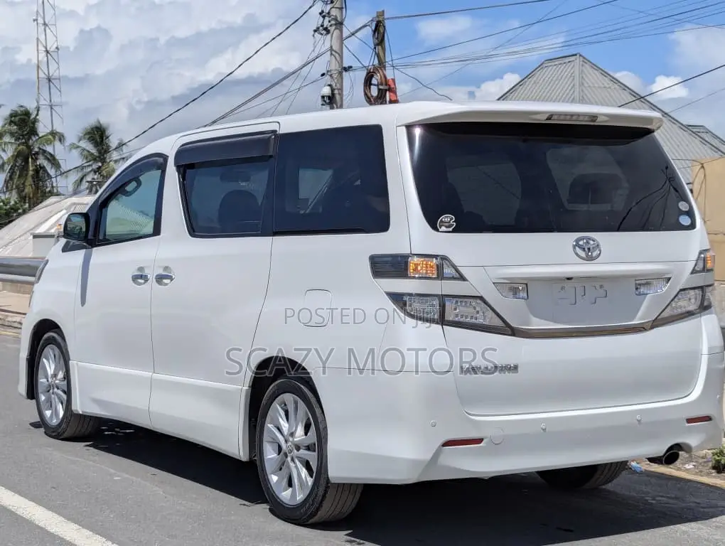 Toyota Noah 2008 White