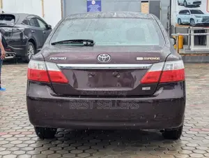 Toyota Premio 2009 Maroon