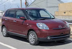 Mazda Verisa 2011 Red