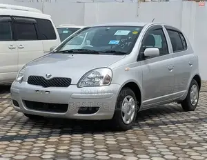 Toyota Vitz 1.3 AWD 3dr 2002 Silver