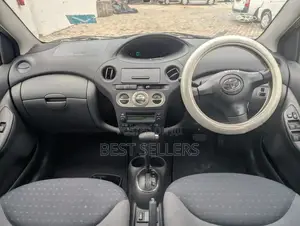 Toyota Vitz 1.3 AWD 3dr 2002 Silver