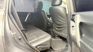 Toyota Land Cruiser Prado 2015 Gray