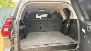 Toyota Land Cruiser Prado 2015 Gray