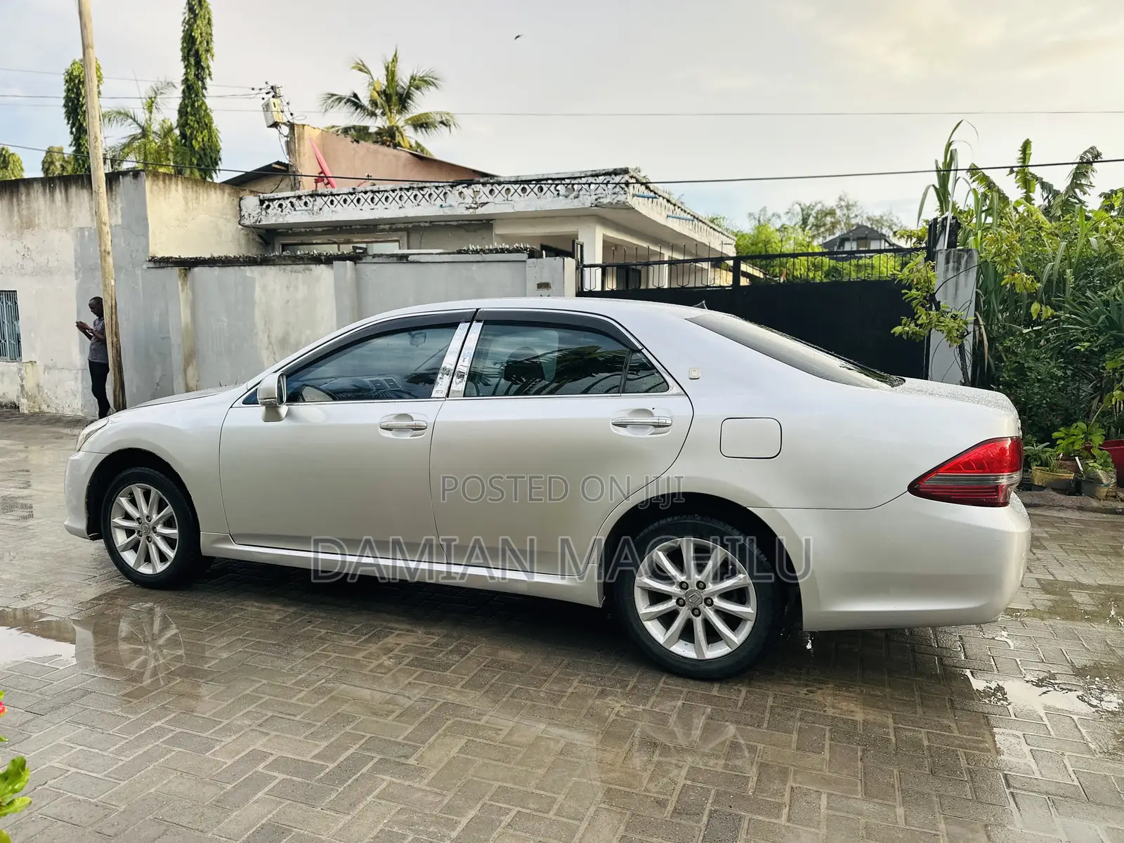 Toyota Crown 2009 Silver